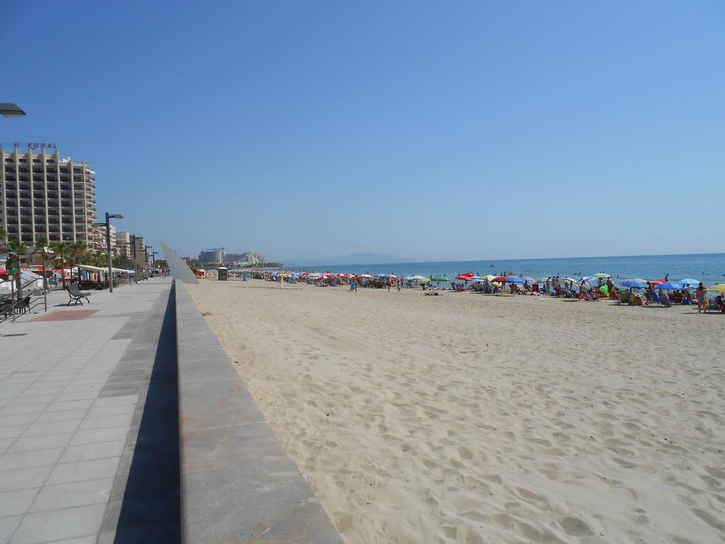 Bernat Vidaber Primera Linea Oropesa del Mar Luaran gambar