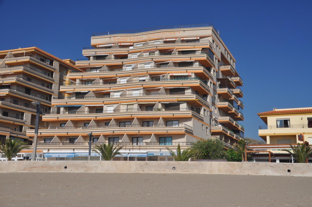 Bernat Vidaber Primera Linea Oropesa del Mar Luaran gambar